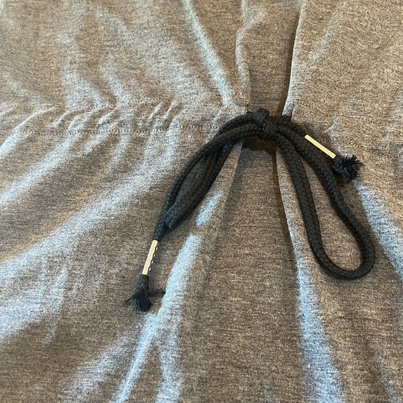 Simple grey dress from Shein - Picture 5 of 7